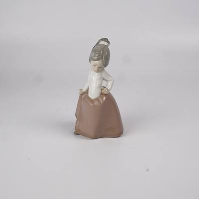 Nao by Lladro Young Girl Porcelain Figurine - Circa 1980