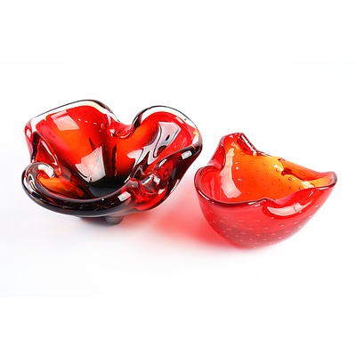 Red Murano Glass Ashtray and Controlled Bubble Bowl (2)