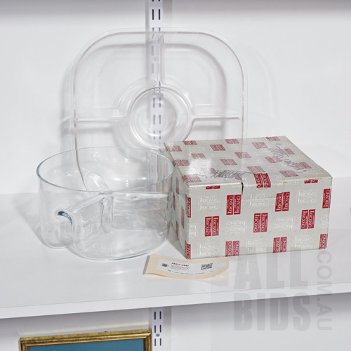Boxed Retro Krosno 'Copenhagen' Divided Glass Serving Bowl Diameter 22cm, Plus a Guzzini Acrylic Hors d'Oeuvres Dish