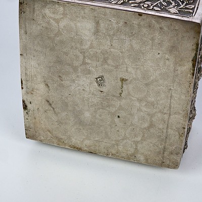 Asian Silver and Inlaid Pearl Shell Box