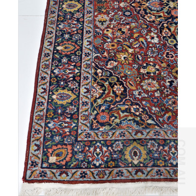Fine Vintage Kashan Hand Knotted Wool Pile Rug with Classic Royal Blue Central Medallion