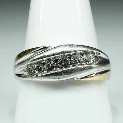 14ct Yellow and White Gold Diamond Gents Ring, 7.8g