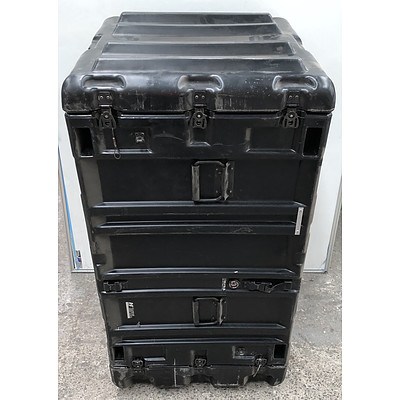 Black Pelican-Hardigg 9U Portable Rack Case