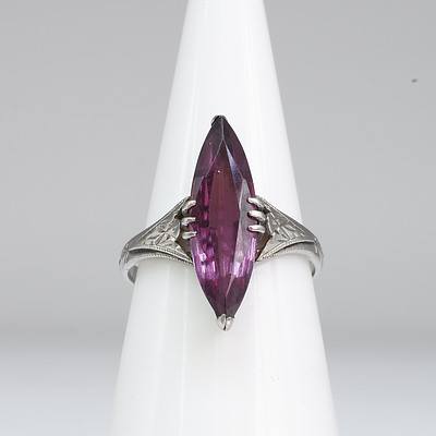 9ct White Gold Art Deco Ring with Synthetic Sapphire