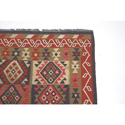 Persian Slit Weave Hand Woven Wool Kilim