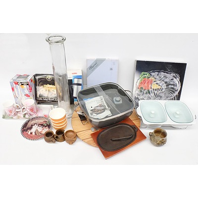 Quantity of Kitchenwares Including Breville Electric Frypan, Thermos, Warming Dish and More