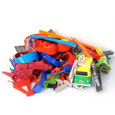 Large Group of Hot Wheels and Other Toys, Including Cars, Track, Accessories etc