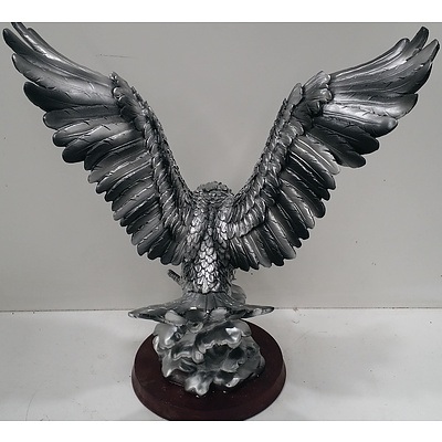 Composite Eagle Statue - Brand New