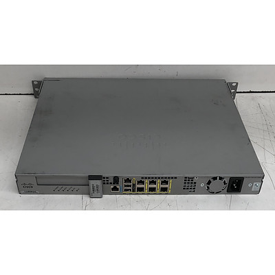 Cisco (ASA5515 V02) ASA 5515-X Series Adaptive Security Appliance