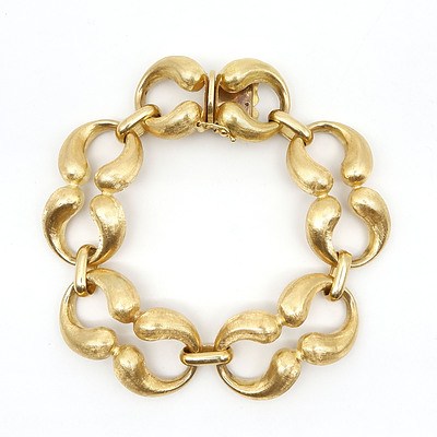 18ct Yellow Gold Fancy 'Figure Eight' Link Bracelet, 51.15g