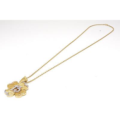 18ct Yellow Gold Chain and Pendant, 26.8g