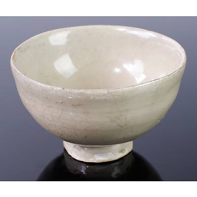 Chinese White Ware Tea Bowl with Pale Greenish Buff Glaze, Fujian Trade Ware, Song to Yuan Dynasty