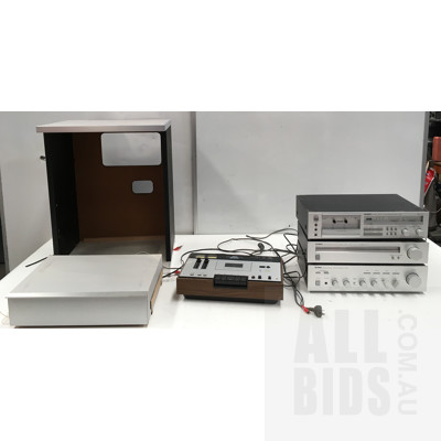 Yamaha 460 Series Sound System And Akai Stereo Cassette CS-34D Deck