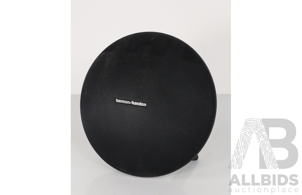 Harman Kardon Onyx Studio 3, Bluetooth Speaker, in Original Box