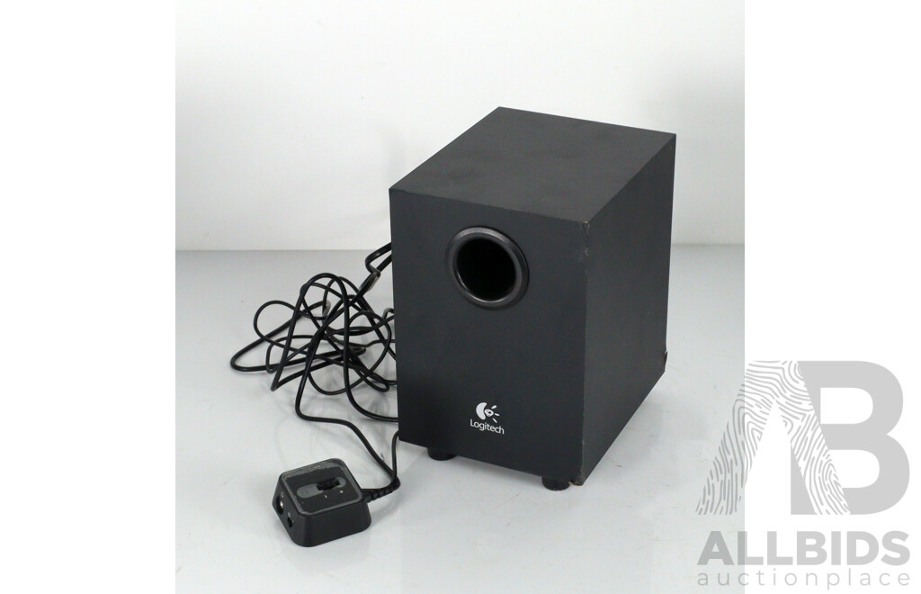 Logitech is 21 Stereo Speakers and Subwoofer, Logitech Z240 Pair Multimedia Speakers, Both in Original Boxes