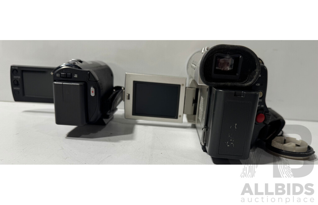 Panasonic NV DS15 400x Digital Zoom Video Camera, Panasonic SDR 71 SD Video Camera in Original Box, Both in Carry Case