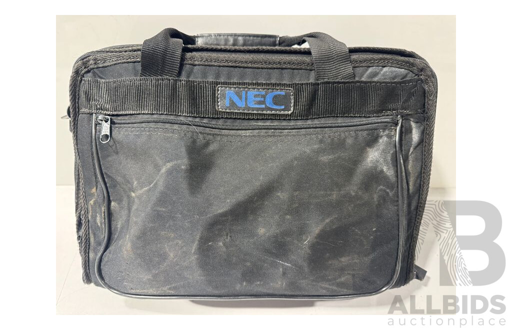 NEC Multisync MT840 Projector in Carry Soft Case