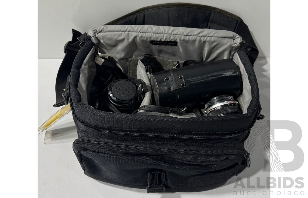 Canon EOS 5000 Camera in Carry Case with Two Lenses