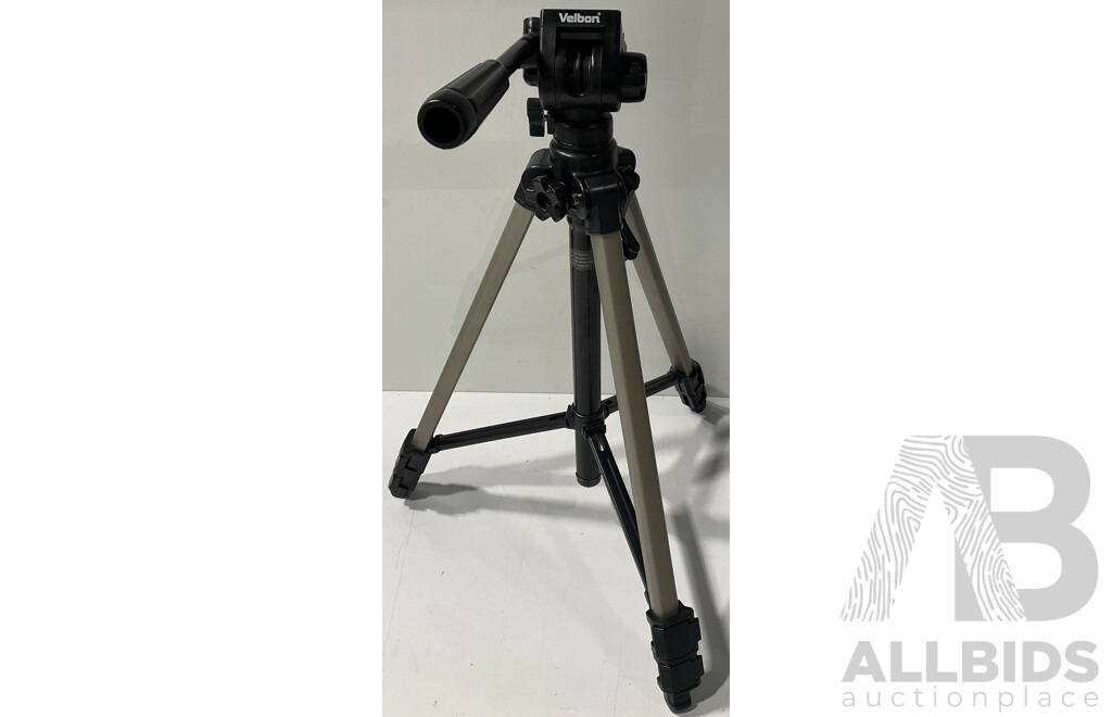Velbon CX580 Tripod