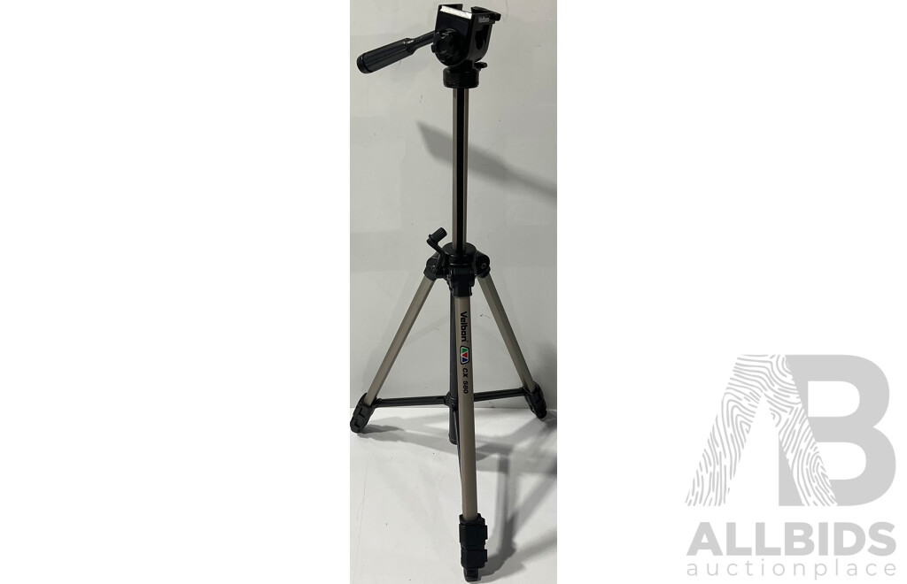 Velbon CX580 Tripod