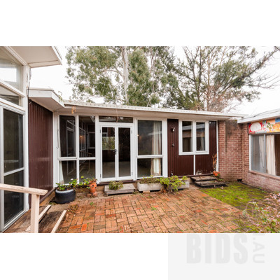 12 Creswell Street, Campbell ACT 2612