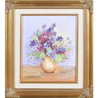 Vera Marko, Violets, Oil on Board, 24 x 19 cm