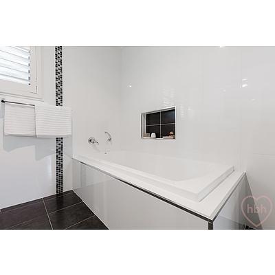 16 Krichauff Street, Page ACT 2614