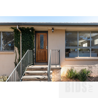 30 Blackman Crescent, Macquarie ACT 2614