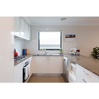 2/38 Kinleyside Crescent, Weetangera ACT 2614