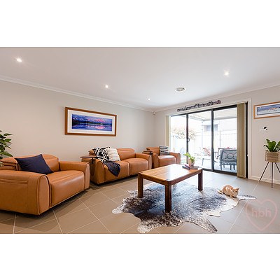 2/38 Kinleyside Crescent, Weetangera ACT 2614