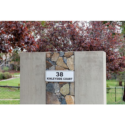 2/38 Kinleyside Crescent, Weetangera ACT 2614