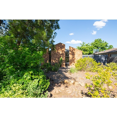 9 Mowle Place, Weetangera ACT 2614
