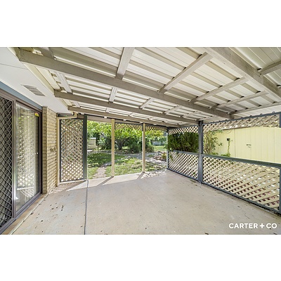 10 Connibere Crescent, Oxley ACT 2903