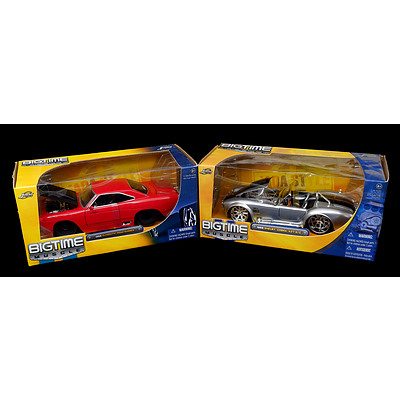 Jada Toys Bigtime Muscle 1965 Shelby Cobra & 1969 Plymouth Road Runner - 1:24 Scale - Lot of 2