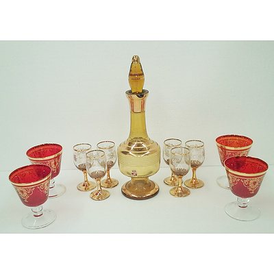 Retro Decanter, 6 Glasses, 4 Ruby Red Glasses With Gold Trim