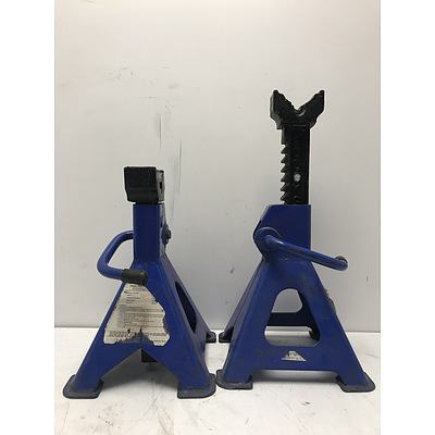 Pair Of 3000kg Axel Jack Stands