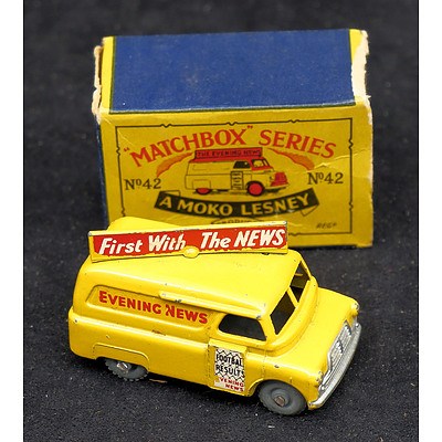 Vintage Moko Lesney Matchbox Series No 42 -  Bedford Evening News Van