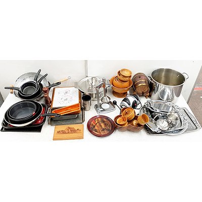 Bulk Lot of Cookware and Kitchenware