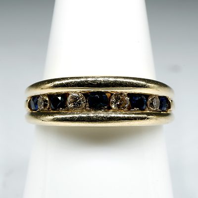9ct Yellow Gold Ring with Five Bright Blue Sapphires and Four RBC Diamonds, 5.5g