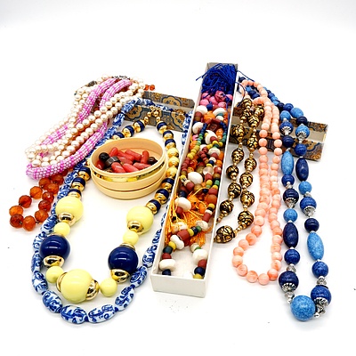 Collection of Costume Jewellery necklaces