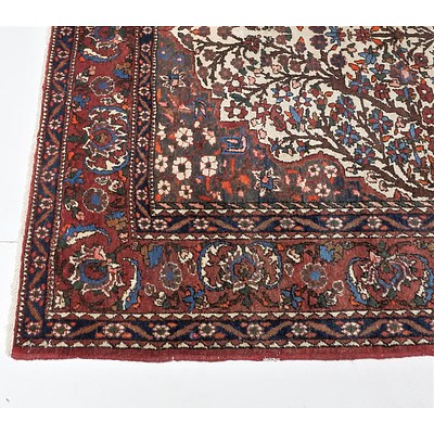 Vintage Persian Isfahan Hand Knotted Wool Pile Rug