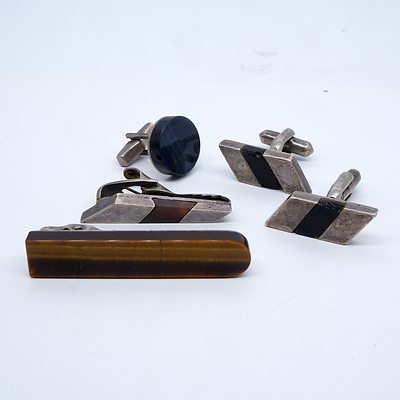 Mexican Taxco Sterling Silver Amber Tie Bar and Matching Cufflinks