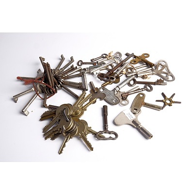 Collection of Vintage Cabinet and Clock Keys