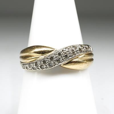 9ct Yellow Gold Cross Over Ring with 20 RBC Diamonds, 4.5g