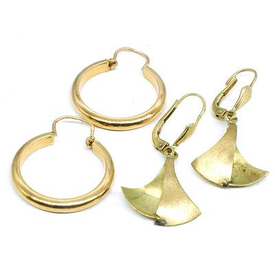 Two Pairs of 18ct Yellow Gold Earrings, 4.6g
