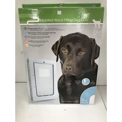 Insulated Wood Fitting Dog Door