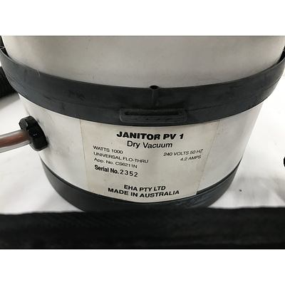 Janitor PV 1 Dry Vacuum With Attachments