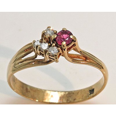 9ct Gold Pink Topaz & Diamond Ring