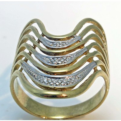 9ct Gold Diamond-Set Swirl Ring