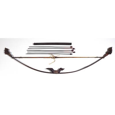 Antique South East Asian Tribal Bow with a Bamboo Quiver of Five Arrows